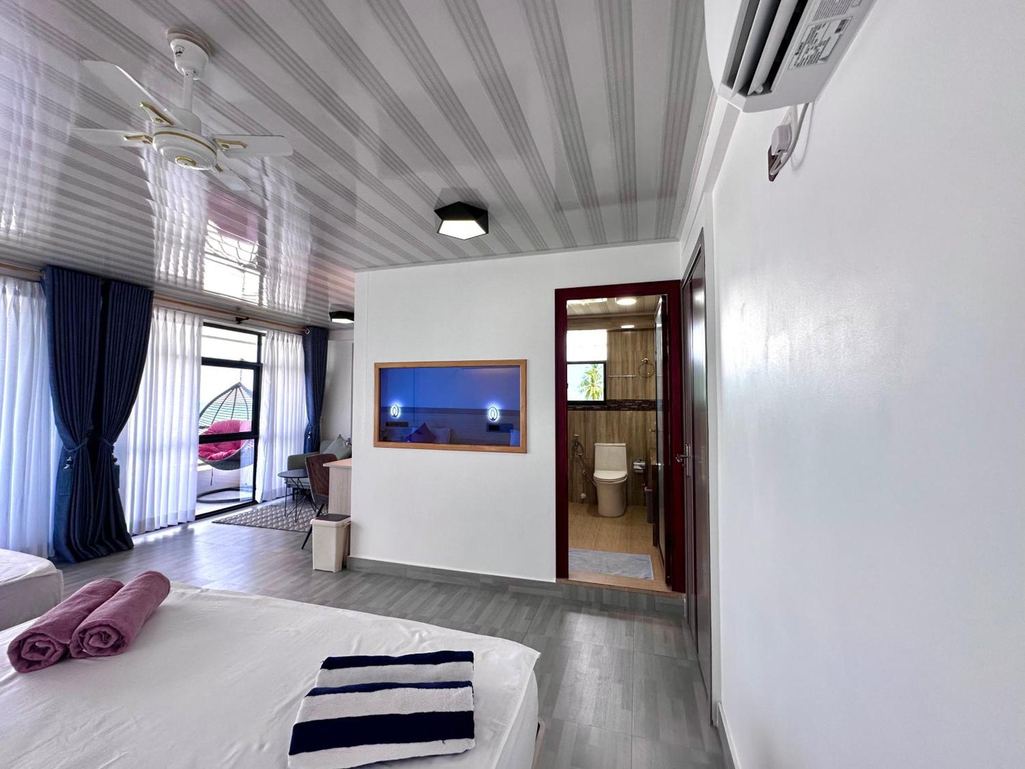 Galaxy Sunrise Sea View Hotel Fulidhoo Buitenkant foto